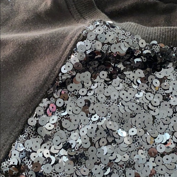 Sequence sweater !2 for $30! - Picture 3 of 3